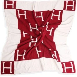 Fashion City Lifestyle H Pattern Luxury Throw Blanket