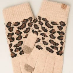 Fashion City Outerwear Laney Leopard Knit Gloves