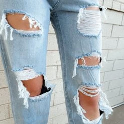 KanCan Bottoms Leigh 90's Boyfriend Jeans