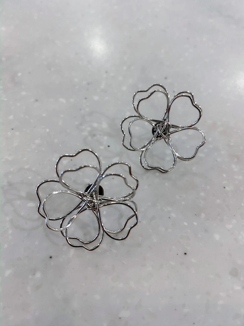 The Swank Company Wild Flower Wire Earrings - Stylish Jewelry for Women 5 The Swank Company Jewelry Wild Flower Wire Earrings