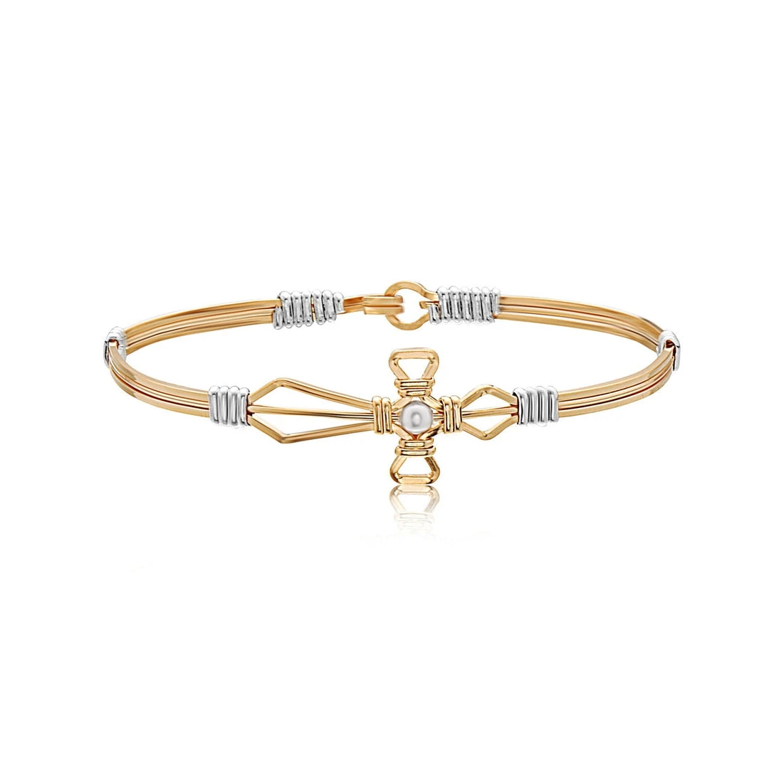 Ronaldo Designer Jewelry Bracelets - Jesus Loves Me Bracelet for Men & Women 3 Ronaldo Designer Jewelry Bracelets Jesus Loves Me Bracelet