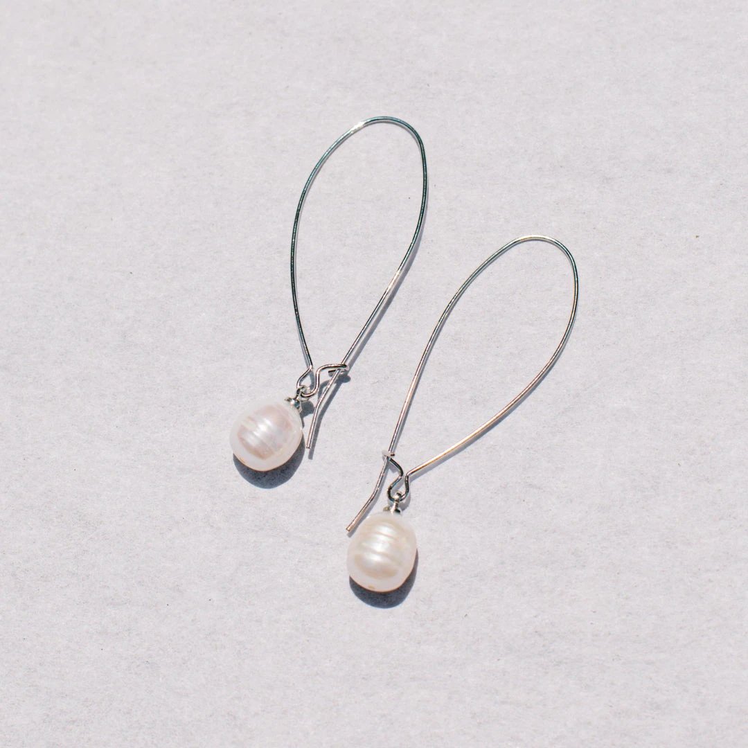 TRENDY Wholesale Freshwater Pearl Wire Earrings - Elegant Jewelry for Women 4 TRENDY Wholesale Freshwater Pearl Wire Earrings Jewelry