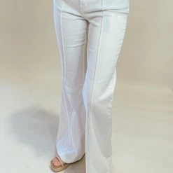 Flying Tomato Bottoms Courtney Center Seam Flare Jeans