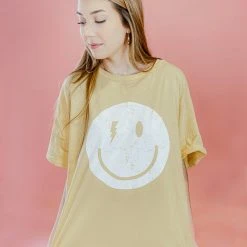 Fantastic Fawn Tops Oversized Smiley Face Graphic Tee