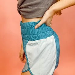 Very J Olivia Colorblock Active Shorts