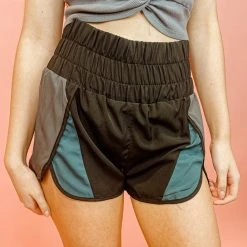 Very J Olivia Colorblock Active Shorts