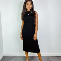 Cherish Lily Sleeveless Midi Dress