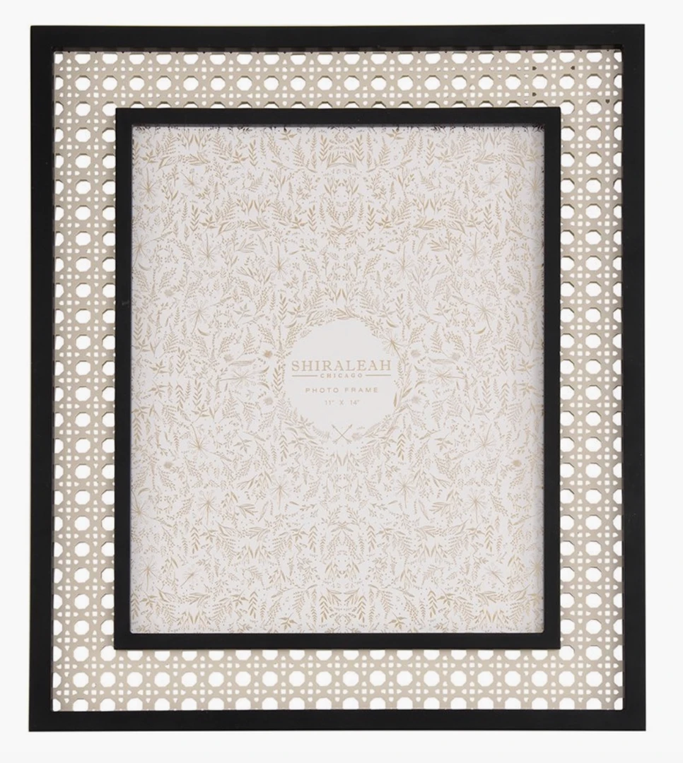 Shiraleah Miami Picture Frame Lifestyle - Elegant Home Decor & Gift Idea 3 Shiraleah Miami Picture Frame Lifestyle