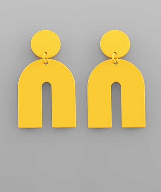 Golden Stella Classic Arch Earrings - Elegant Gold-Tone Hoop Earrings for Women 4 Golden Stella Classic Arch Earrings