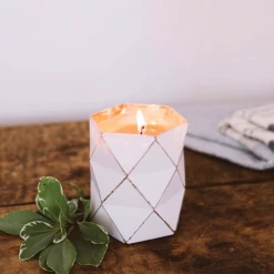 Bridgewater Candle #019 Lifestyle