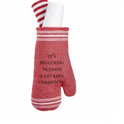 Mudpie Christmas Mitt And Towel Set Lifestyle