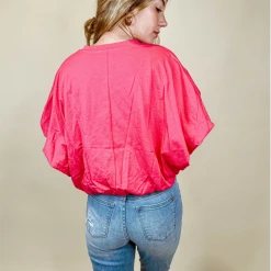 2.7 August Apparel Tops Carter Balloon Top