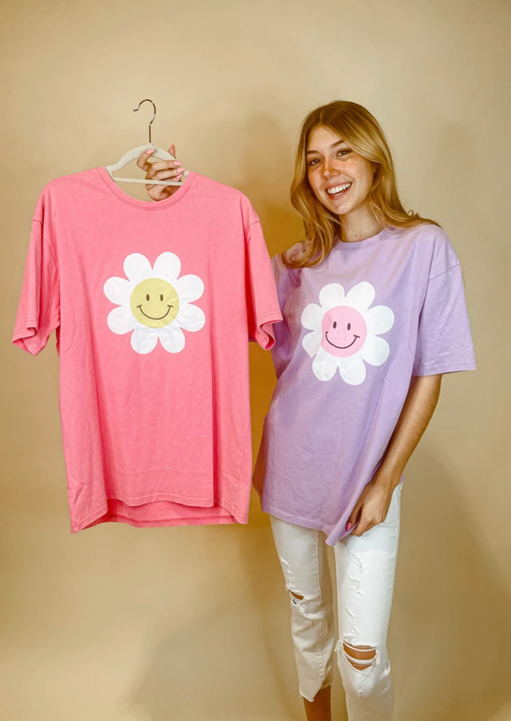 Fantastic Fawn Smile Daisy Oversized Tee Shirt - Soft Cotton Casual Top for Women 3 Fantastic Fawn Smile Daisy Oversized Tee Shirt