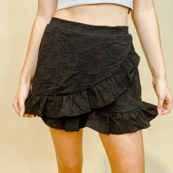 Entro Game Day Collection Amanda Floral Ruffle Hem Skort