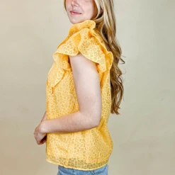 Entro Lola Floral Flutter Sleeve Top - Women's Stylish Blouse for Casual Wear 10 Entro Lola Floral Flutter Sleeve Top Tops