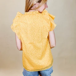 Entro Lola Floral Flutter Sleeve Top - Women's Stylish Blouse for Casual Wear 11 Entro Lola Floral Flutter Sleeve Top Tops