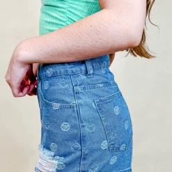Le Lis Always Smiling Denim Shorts Bottoms