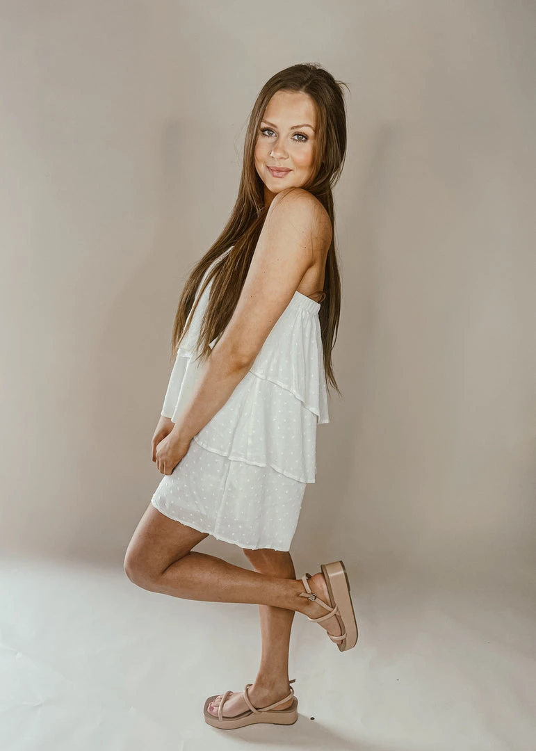 Stylish Listicle Florence Swiss Dot Romper for Women - Summer Casual Jumpsuit 4 Listicle Florence Swiss Dot Romper