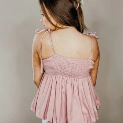 Listicle Tops Delilah Bubble Top