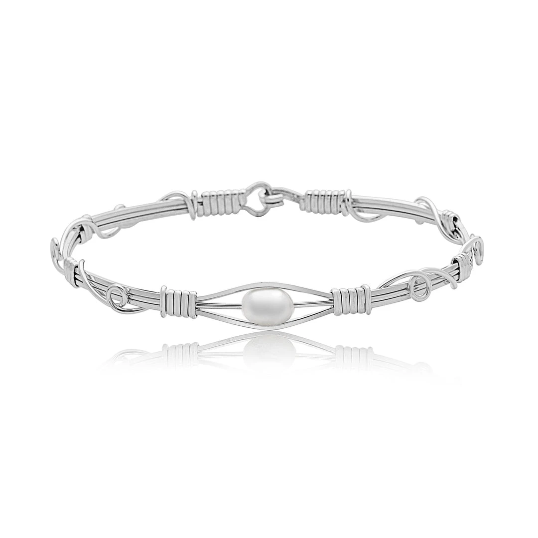 Ronaldo Designer Jewelry Free Spirit Bracelet - Stylish & Elegant Bracelet for Men & Women 4 Ronaldo Designer Jewelry Free Spirit Bracelet