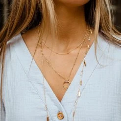 TRENDY Wholesale Jewelry Layered Horn Pendant Necklace